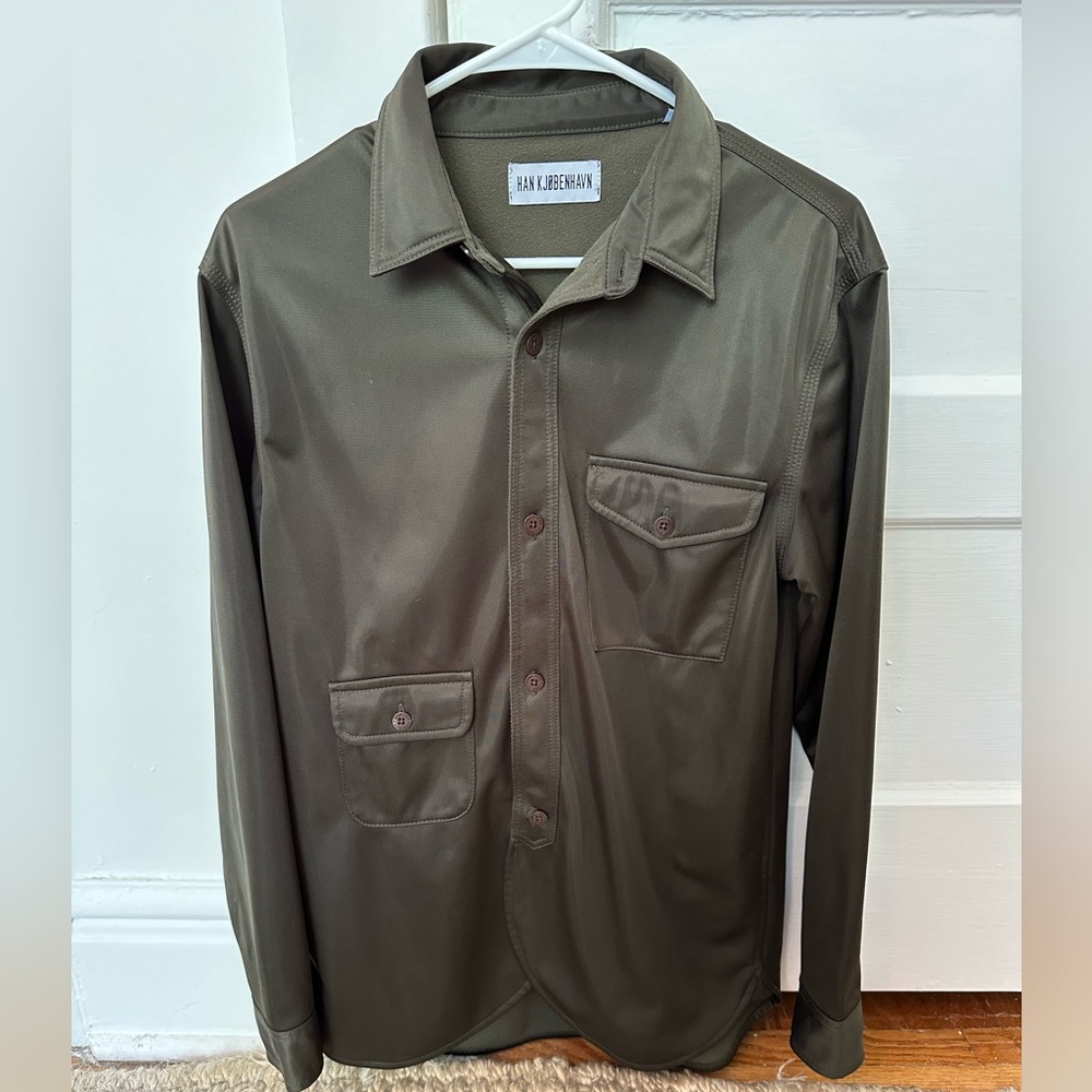 Han Kjøbenhavn over shirt